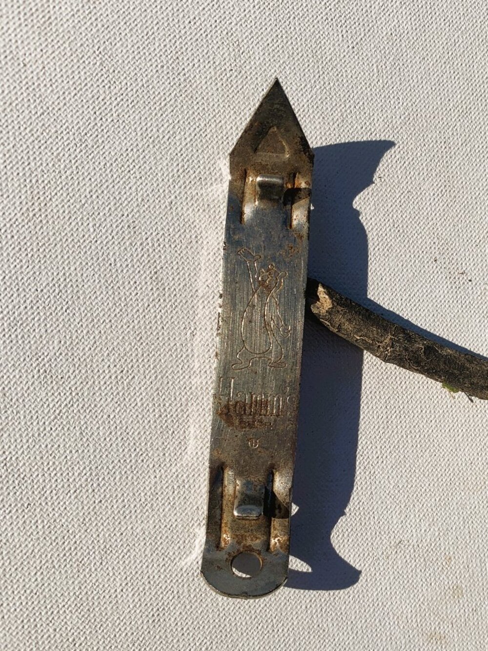 KITCHEN TOOLS - Vintage HAMMS BEER Church Key Can & Bottle Opener, Churchkey